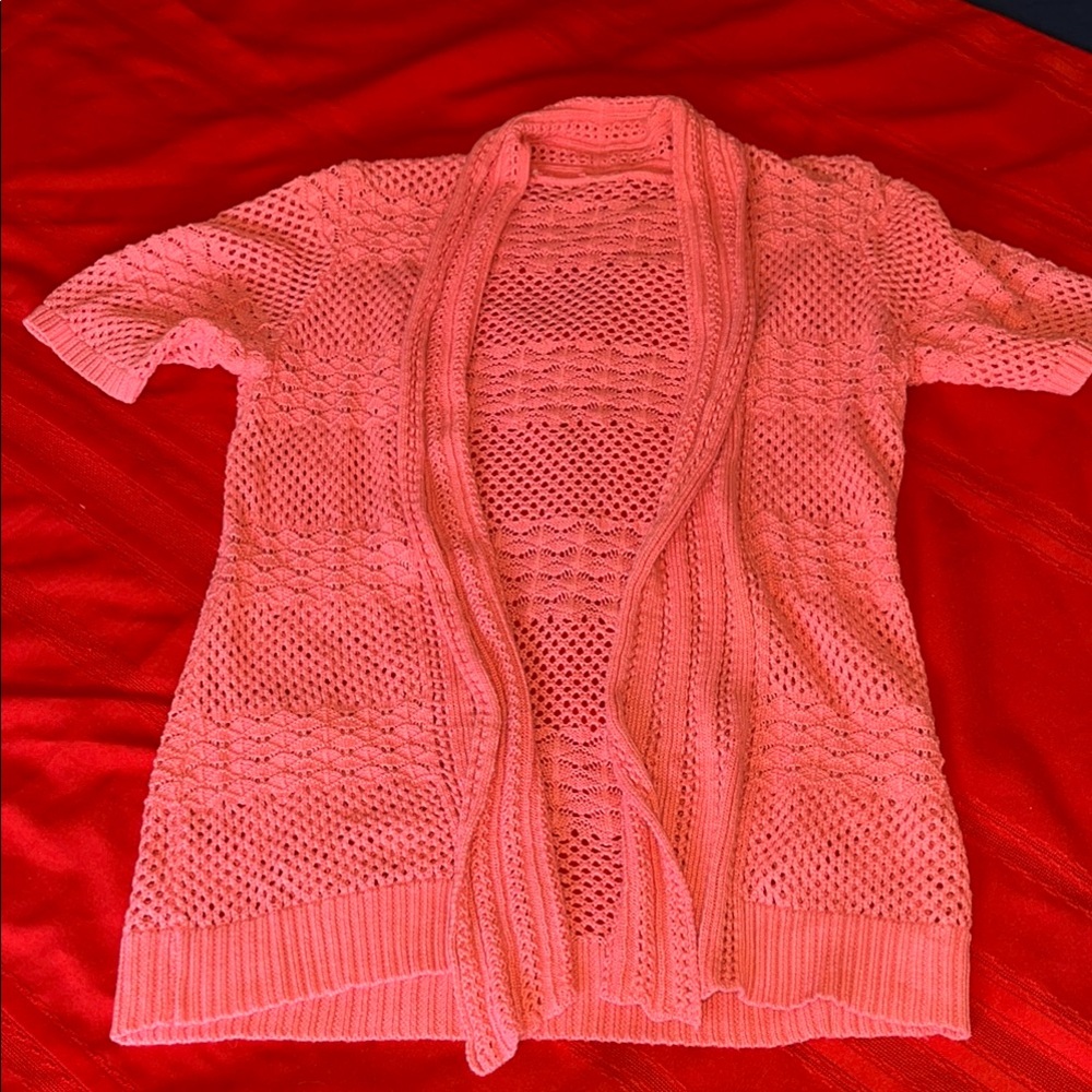 Small Pink Short Sleeved Open Sweater